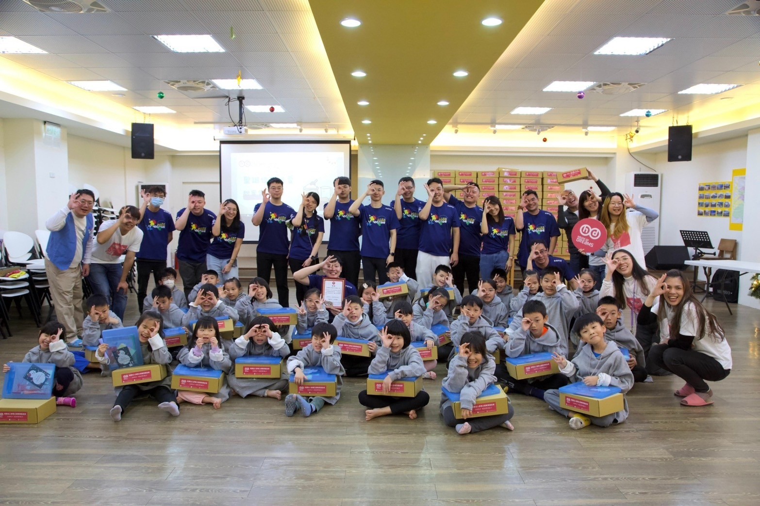 ALL_fac_society_25H11_3bOWxHerUo